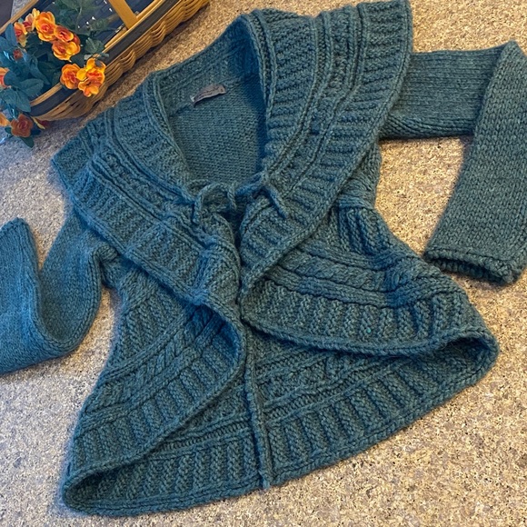 Elsamanda Sweaters - Elsamanda Knit Sweater Tie closure Ruffle or Shawl Collar Wool Alpaca Italy